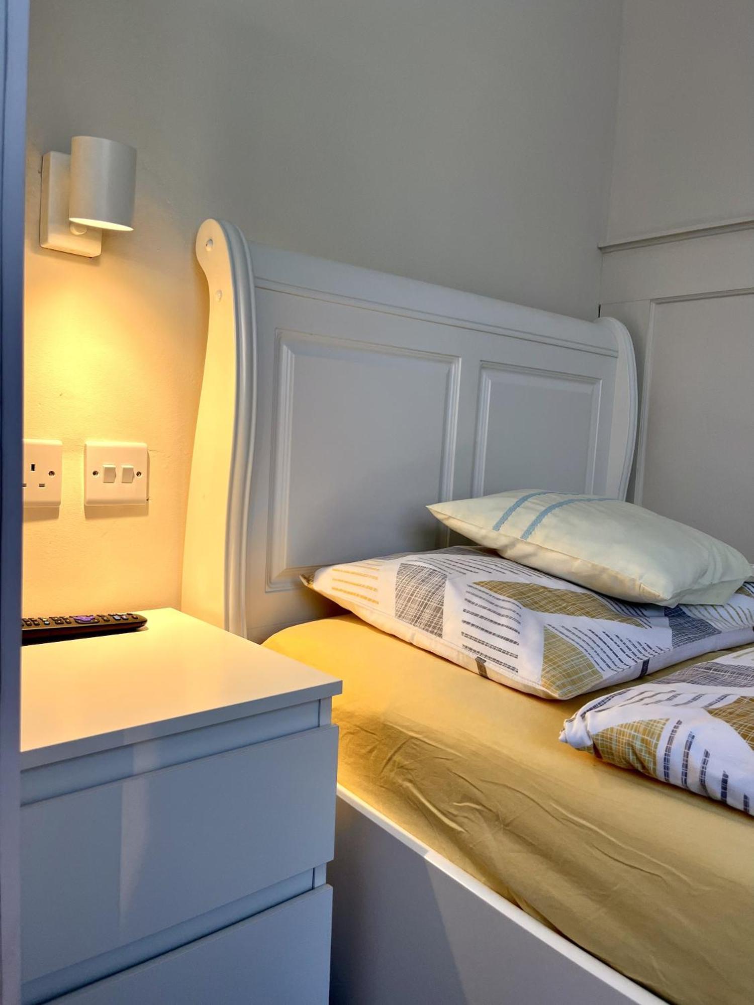 Home Accommodation Homestay *